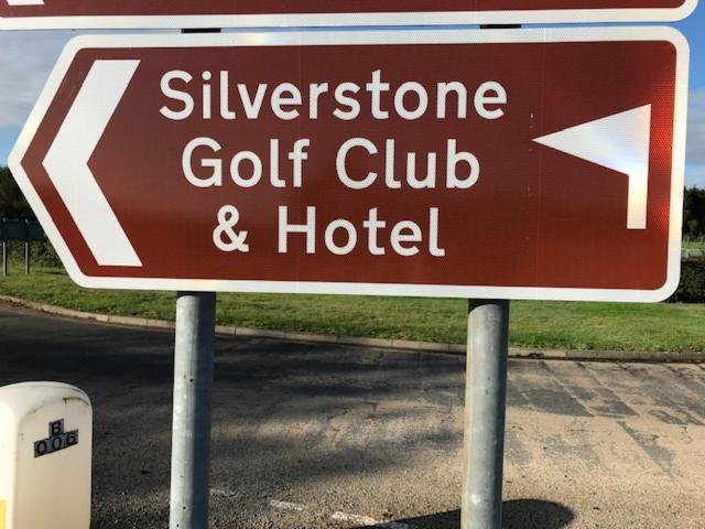 Silverstone Golf Club And Hotel Extérieur photo