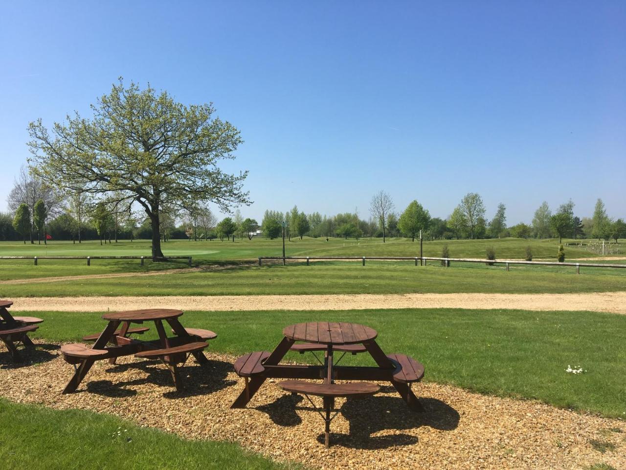 Silverstone Golf Club And Hotel Extérieur photo
